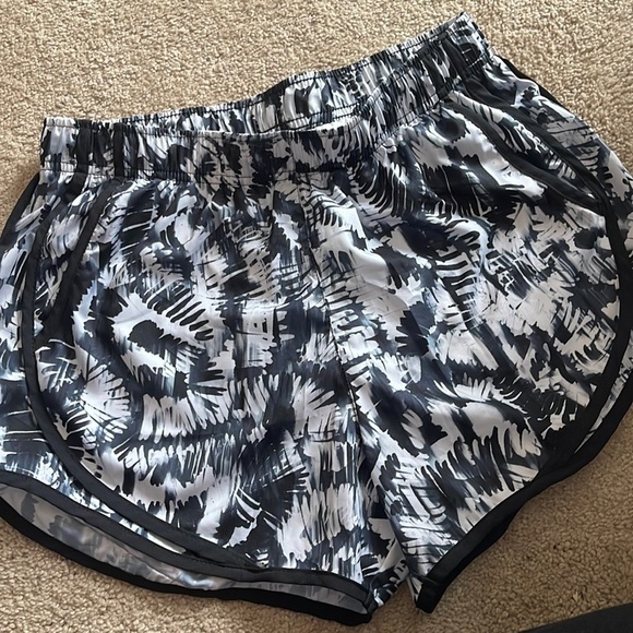 Calvin Klein Pants - Calvin Klein Black and White athletic shorts size S